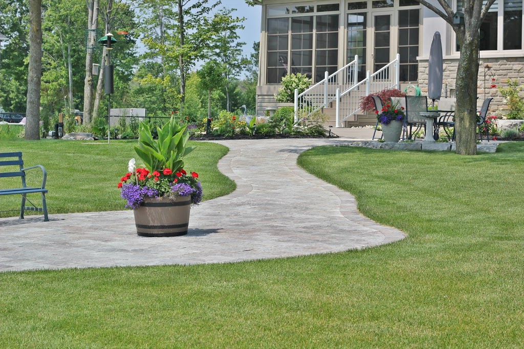 Birks Landscaping Inc | 1-2897 Solina Rd, Bowmanville, ON L1C 6Z6, Canada | Phone: (905) 404-0602