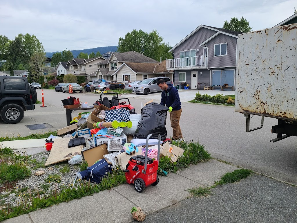 First Choice Junk Removal | 589 Ebert Ave, Coquitlam, BC V3J 2L1, Canada | Phone: (604) 250-5949