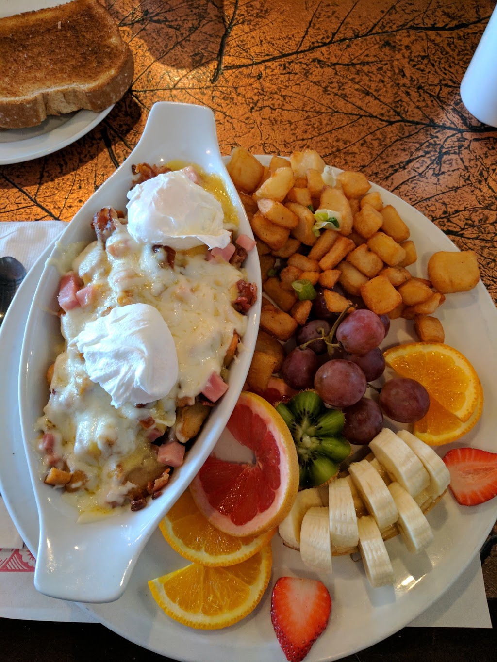 Omelette Et Cie | 126 Boulevard Jacques-Bizard, LÎle-Bizard, QC H9C 2T9, Canada | Phone: (514) 675-3654