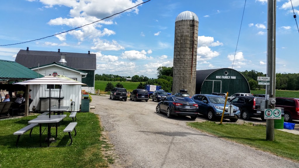 Rose Family Farm | 17569 Centre St, Mount Albert, ON L0G 1M0, Canada | Phone: (905) 473-3574