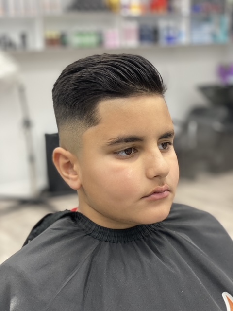 Supreme Cutz | 7228 192 St #103, Surrey, BC V4N 5Y4, Canada | Phone: (604) 553-1335