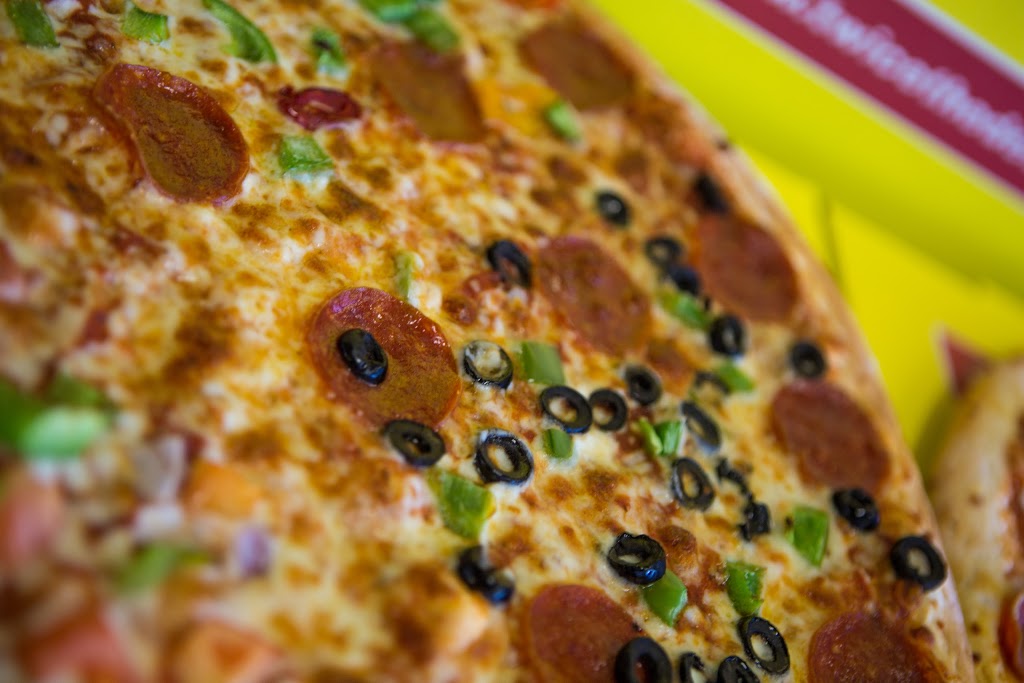 Twice The Deal Pizza | 785 Woolwich St, Guelph, ON N1H 3Z2, Canada | Phone: (519) 766-4000