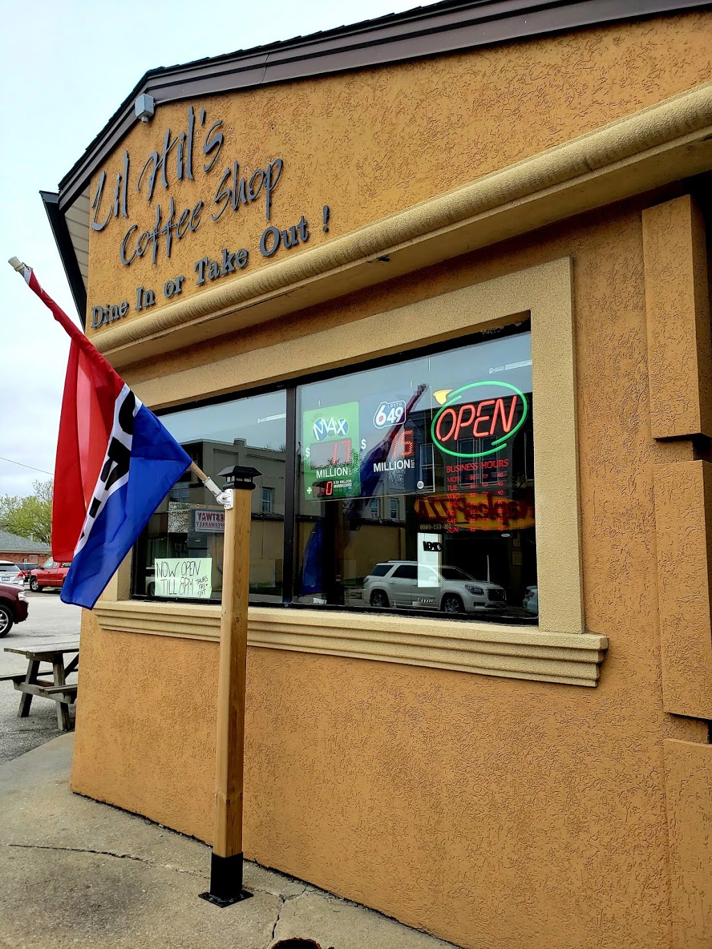 Lil Hils Coffee Shop | 13 Talbot Rd W, Wheatley, ON N0P 2P0, Canada | Phone: (519) 825-7878