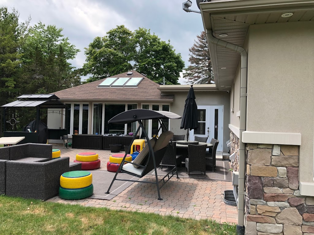 Deck Builder Aurora | 448 Hollandview Trail #12, Aurora, ON L4G 0G3, Canada | Phone: (647) 428-8438