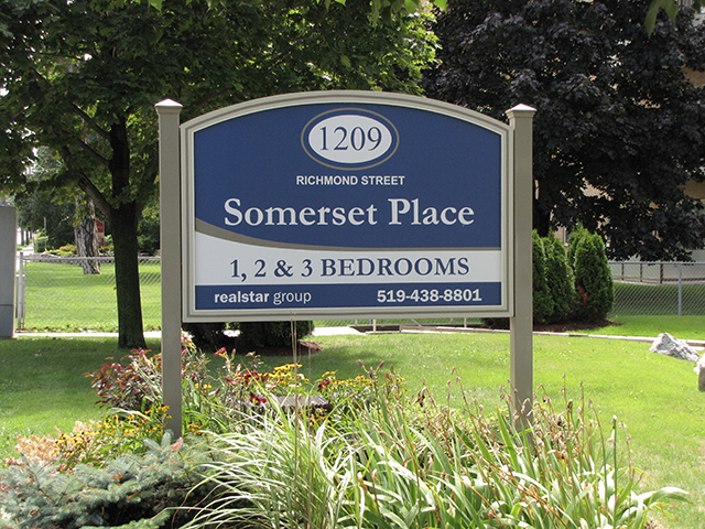 Somerset Place London | 1209 Richmond St, London, ON N6A 3L7, Canada | Phone: (519) 438-8801