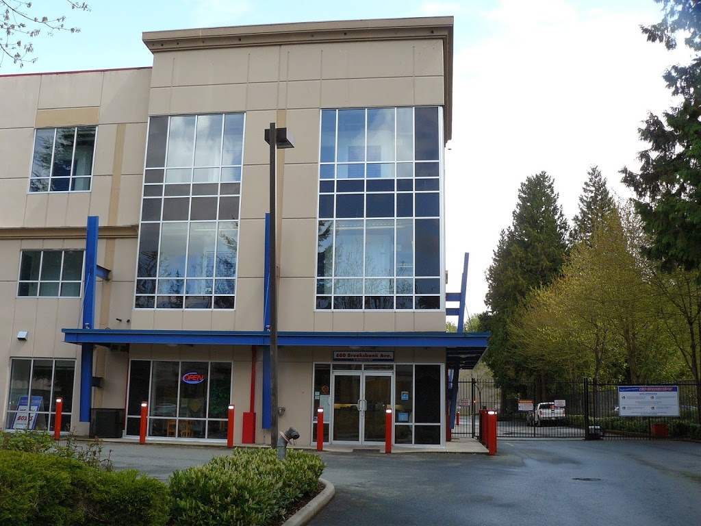 Self Storage Depot Brk | 600 Brooksbank Ave, North Vancouver, BC V7J 3W1, Canada | Phone: (604) 987-0012