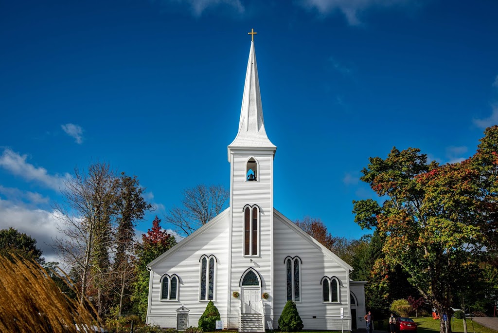 St. Johns Lutheran Church | 89 Edgewater St, Mahone Bay, NS B0J 2E0, Canada | Phone: (902) 624-9660