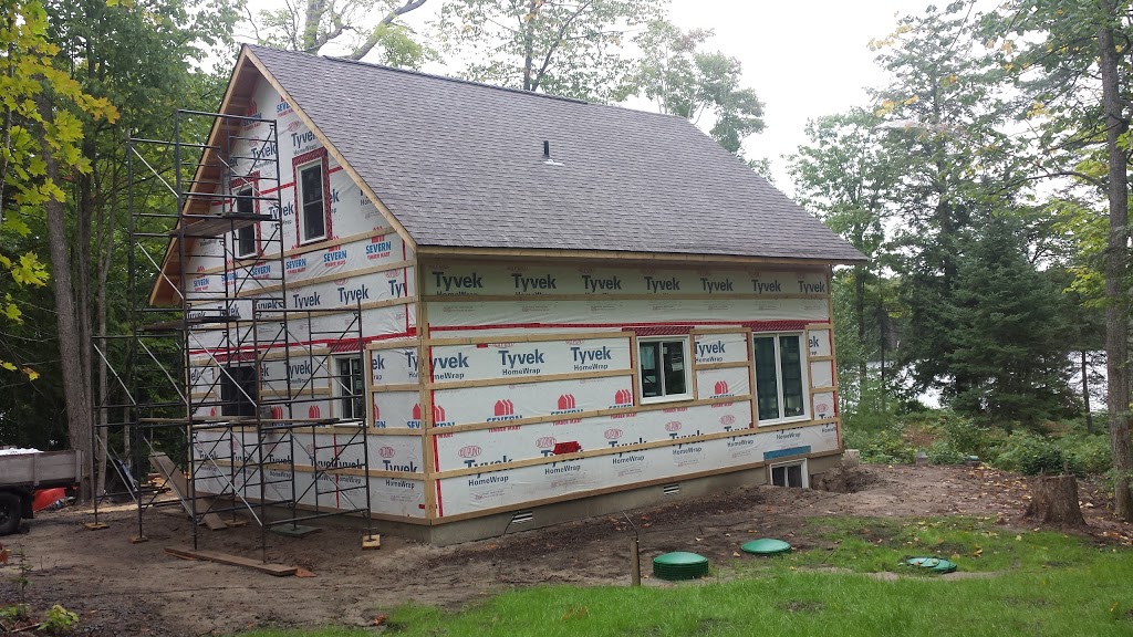 Top 2 Bottom Roofing | 268 Loch Erne Rd, Parry Sound, ON P2A 2W7, Canada | Phone: (705) 561-8898