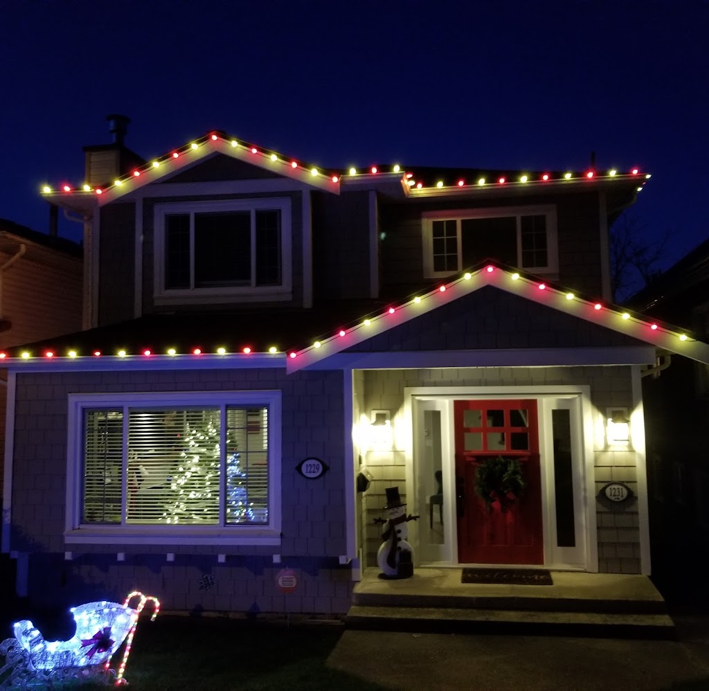 Mr. Clean Christmas Lights | 17750 65A Ave Unit 307, Surrey, BC V3S 5N4, Canada | Phone: (778) 322-0145