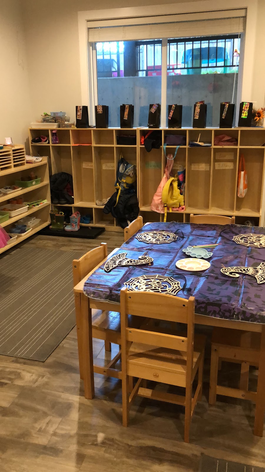 Silver Ridge Montessori #2 | 18357 67a Ave, Surrey, BC V3S 9B3, Canada | Phone: (604) 366-8570