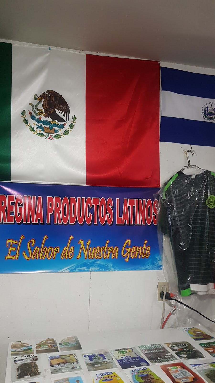 Regina Productos Latinos Store | 1211 Park St, Regina, SK S4N 2E7, Canada | Phone: (306) 565-6140