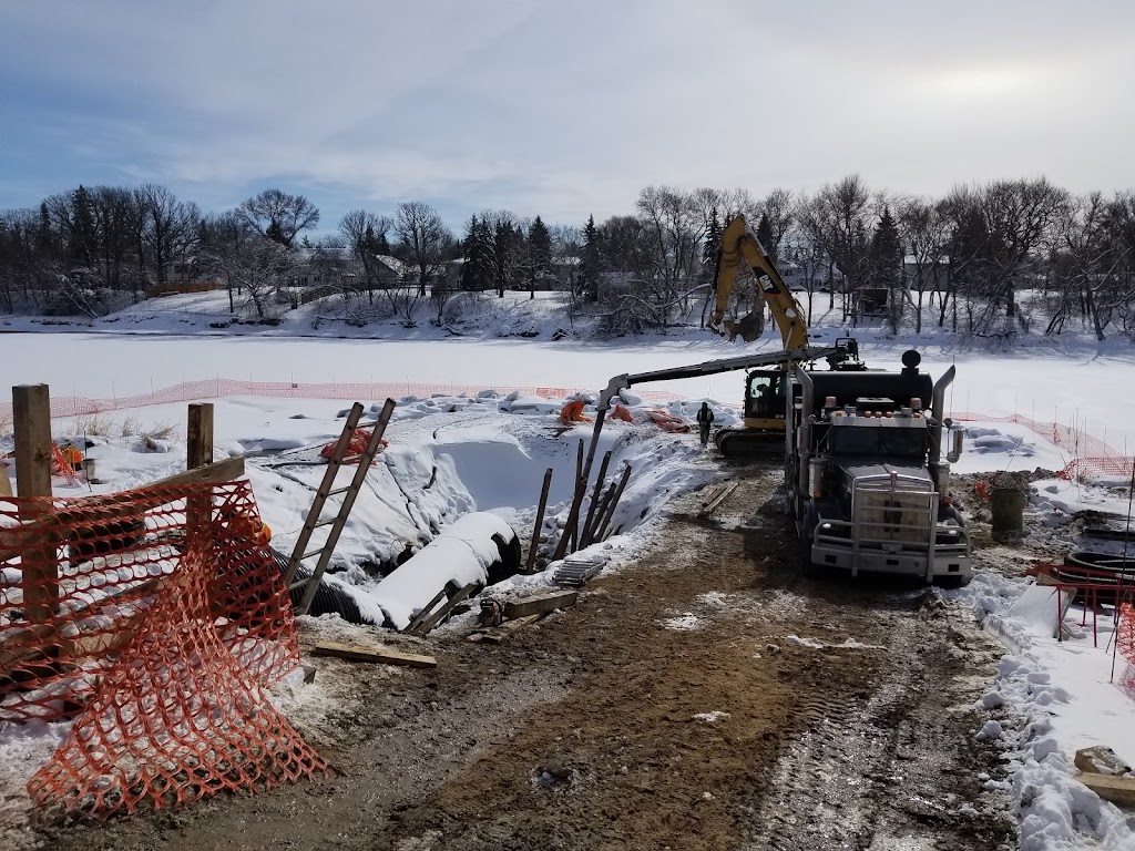 Birdshill Hydro-excavating | 1227 Redonda St, Winnipeg, MB R2C 2Z2, Canada | Phone: (204) 981-3777