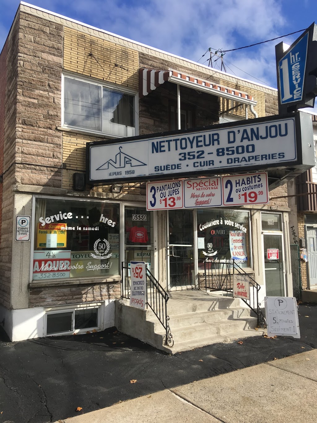 Nettoyeur DAnjou | 6559 Av. Azilda, Anjou, QC H1K 2Z8, Canada | Phone: (514) 352-8500