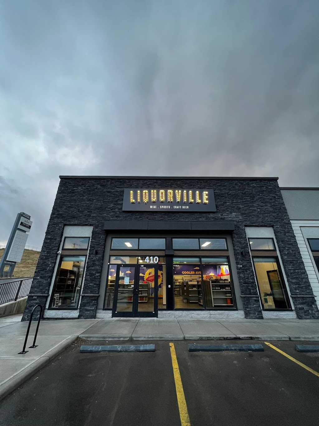 Liquorville (Beacon Hill) | 11877 Sarcee Trail NW #410, Calgary, AB T3R 1W5, Canada | Phone: (587) 620-3354