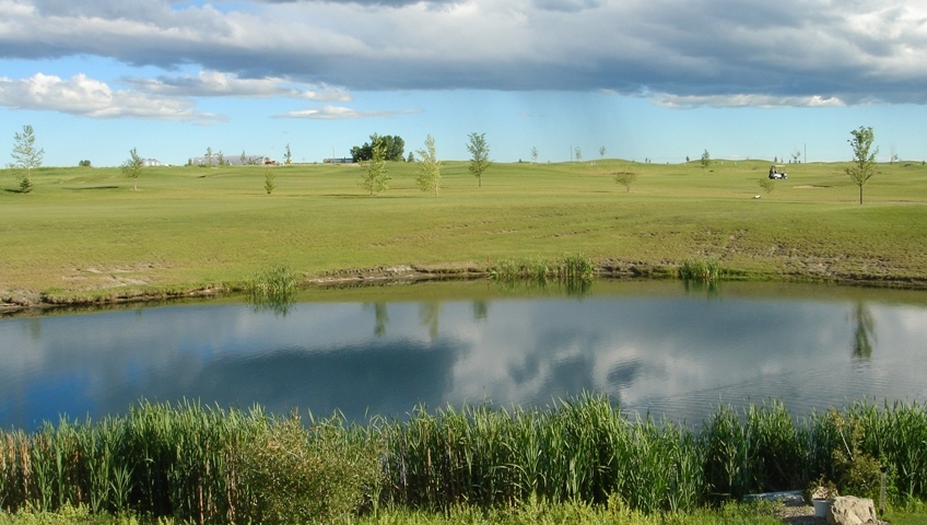 The Fairways | 1420 Fairways Link, Vulcan, AB T0L 2B0, Canada | Phone: (403) 680-4014