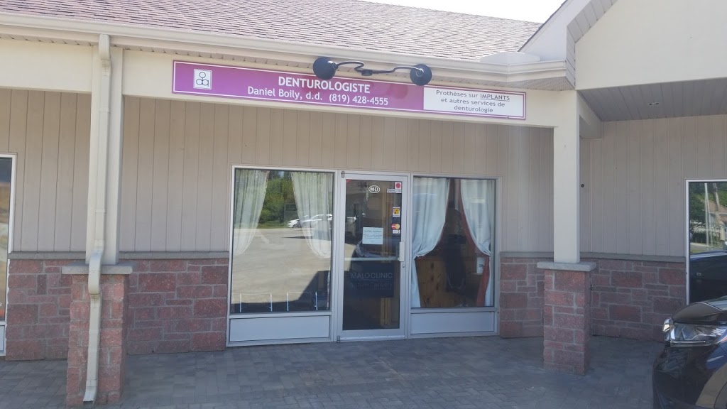 Denturologiste Daniel Boily | 90-D Rue Albert Ferland, Chénéville, QC J0V 1E0, Canada | Phone: (819) 428-4555