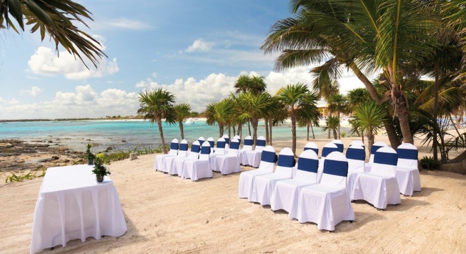 SandL Travel Designs Destination Weddings And Beach Travel | 3325 52 St, Camrose, AB T4V 5G7, Canada | Phone: (780) 678-7227