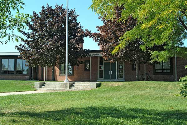 Wexford Public School | 1050 Pharmacy Ave, Scarborough, ON M1R 2H1, Canada | Phone: (416) 396-6640