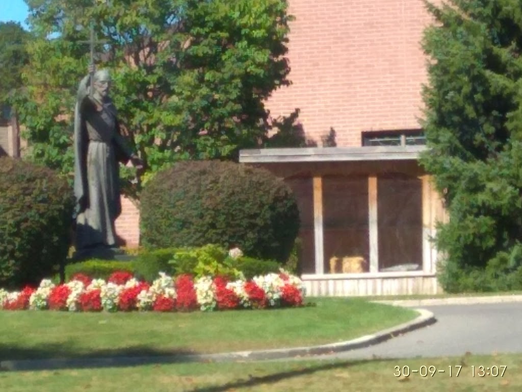 Saint Isaac Jogues Church | 1148 Finch Ave, Pickering, ON L1V 1J6, Canada | Phone: (905) 831-3353