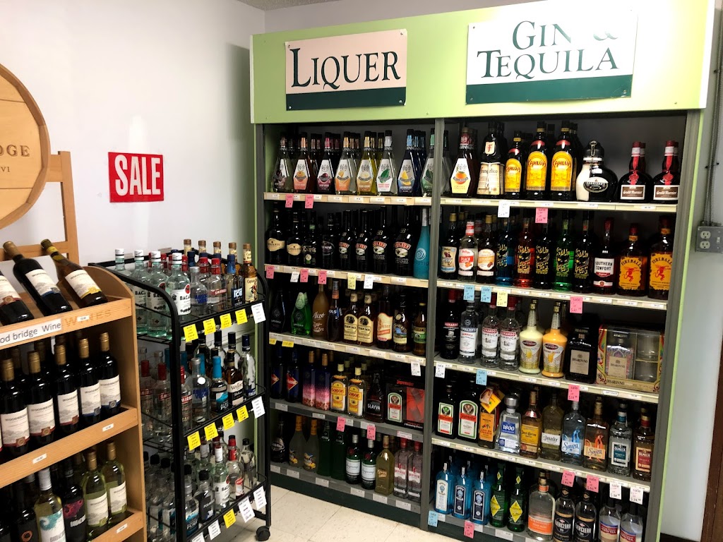 Yogis Liquor Store | Hwy 15, AB-831, Lamont, AB T0B 2R0, Canada | Phone: (780) 895-7618