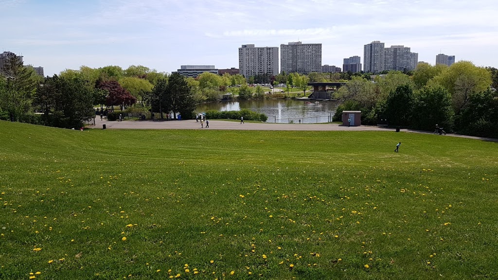 Chinguacousy Park Petting Zoo | 9050 Bramalea Road Central Park Drive & Queen Street East, Brampton, ON L6S 6H1, Canada | Phone: (905) 458-6555