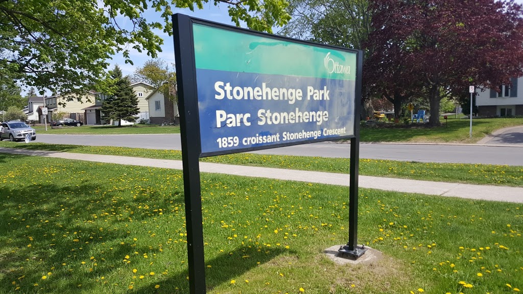 Stonehenge Park | 1837 Stonehenge Crescent, Gloucester, ON K1B 4S2, Canada