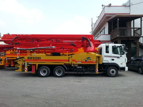 Titan Concrete Pumping Ltd. | 35 Trelawn Pkwy, Welland, ON L3C 1W4, Canada | Phone: (905) 228-0448