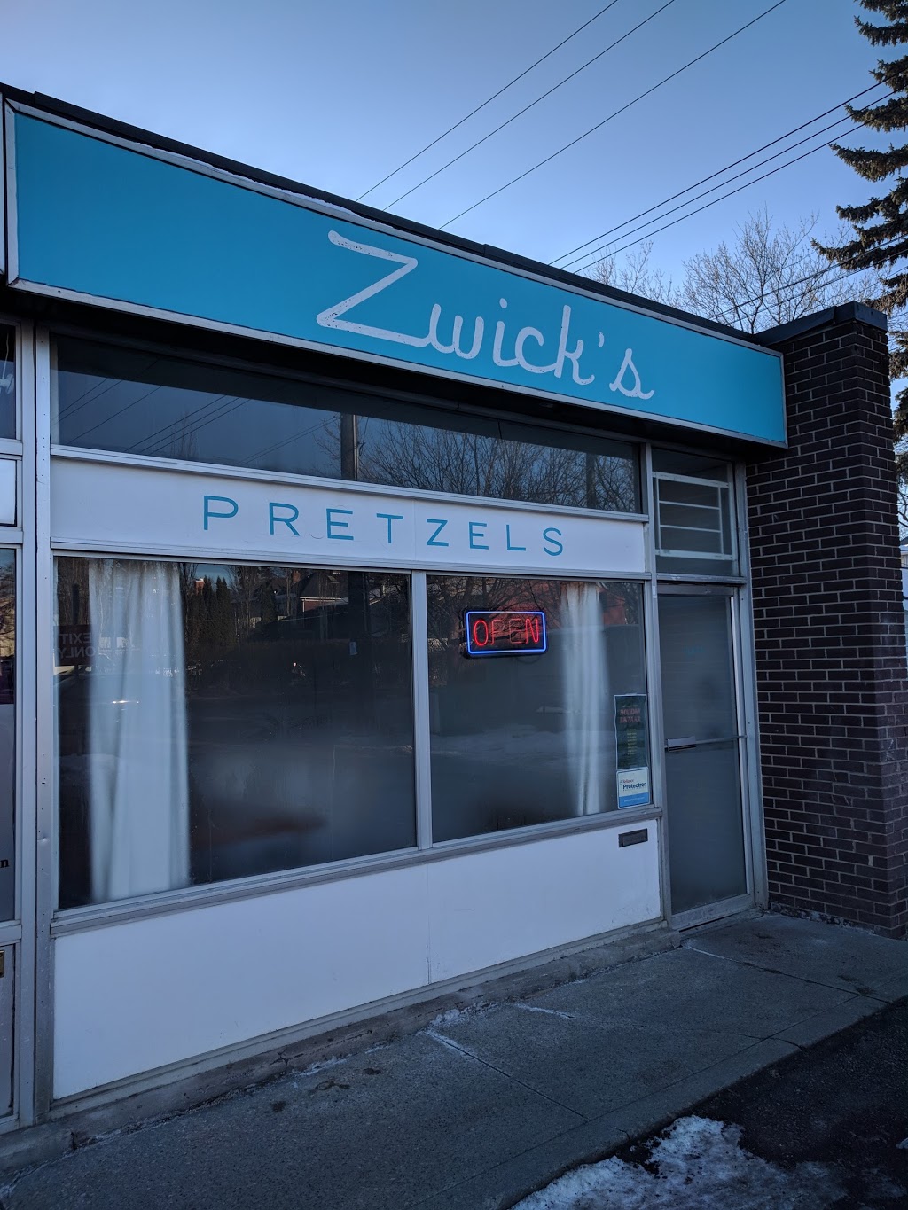 Zwicks Pretzels | 12415 107 Ave, Edmonton, AB T5M 1Z2, Canada | Phone: (780) 451-8882