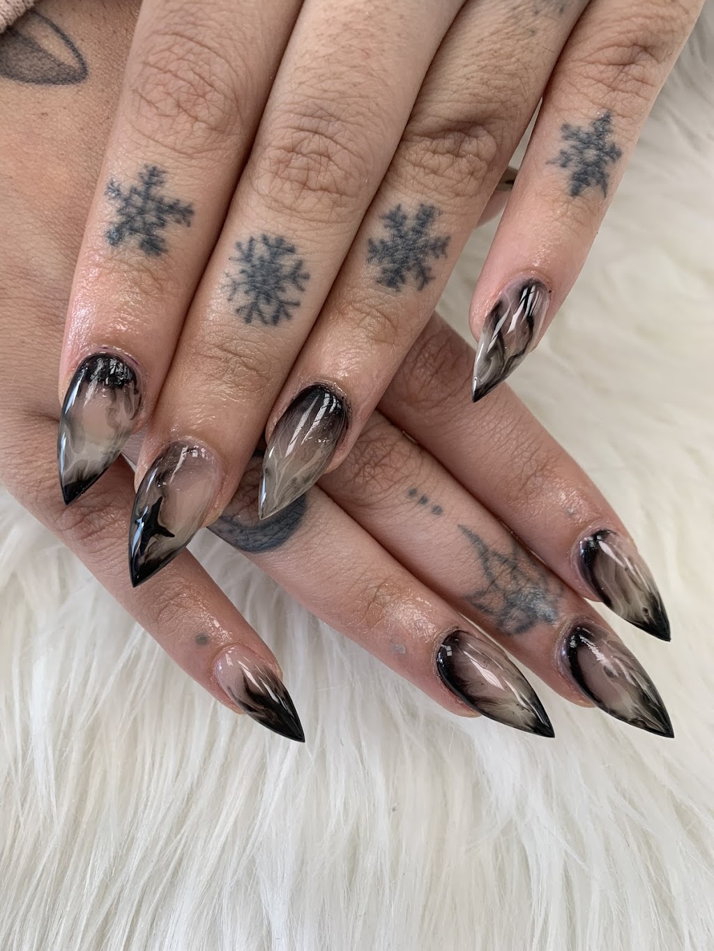 Michelle Le Nails | 3040 Danforth Ave, East York, ON M4C 1N2, Canada | Phone: (416) 690-4460