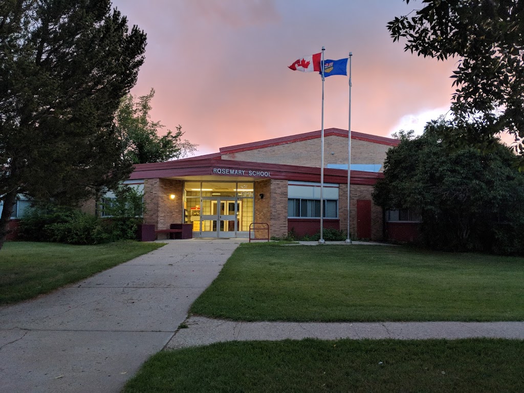 Rosemary School and Public Library | 622 Dahlia St, Rosemary, AB T0J 2W0, Canada | Phone: (403) 378-4493