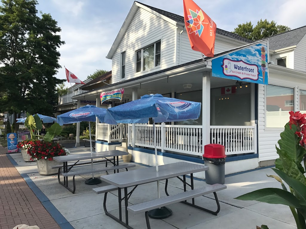 Waterfront Ice Cream & Frozen Yogurt | 229 Dalhousie St, Amherstburg, ON N9V 1W6, Canada | Phone: (519) 736-5553