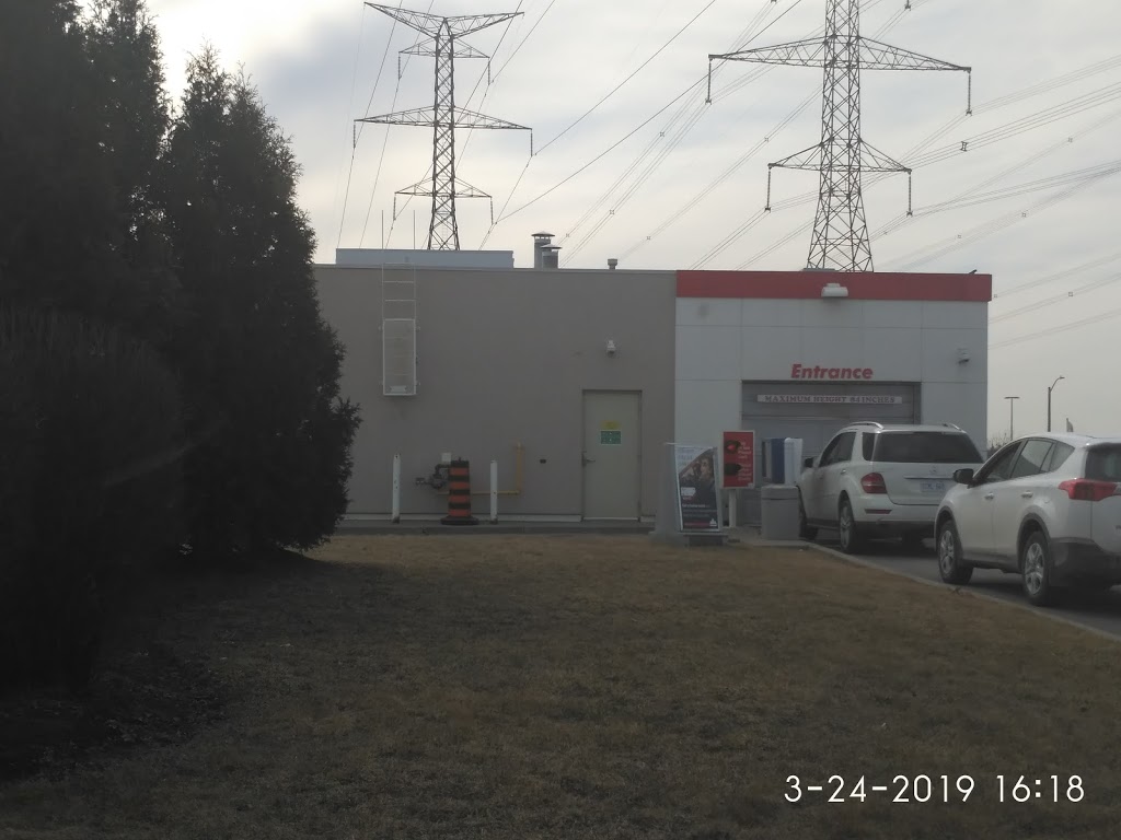 Petro-Canada | 5 Red Maple Rd, Richmond Hill, ON L4B 4M6, Canada | Phone: (905) 731-2580