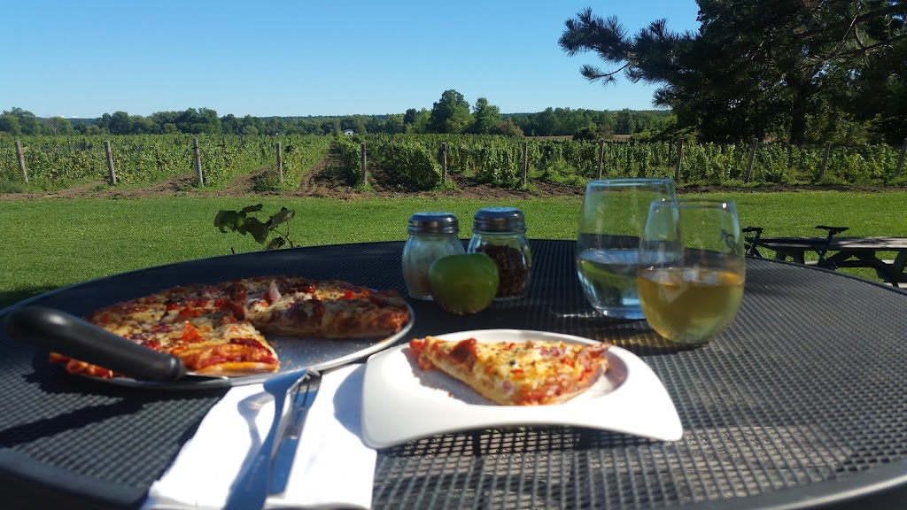 Bergeron Estate Winery and Cider Co. | 9656 Loyalist Pkwy, Bath, ON K0H 1G0, Canada | Phone: (613) 373-0181