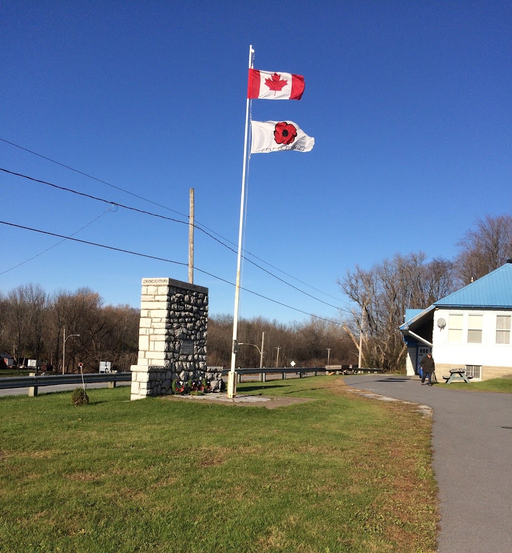 Royal Canadian Legion | 200 Av. Montgomery, Philipsburg, QC J0J 1N0, Canada | Phone: (450) 248-2474