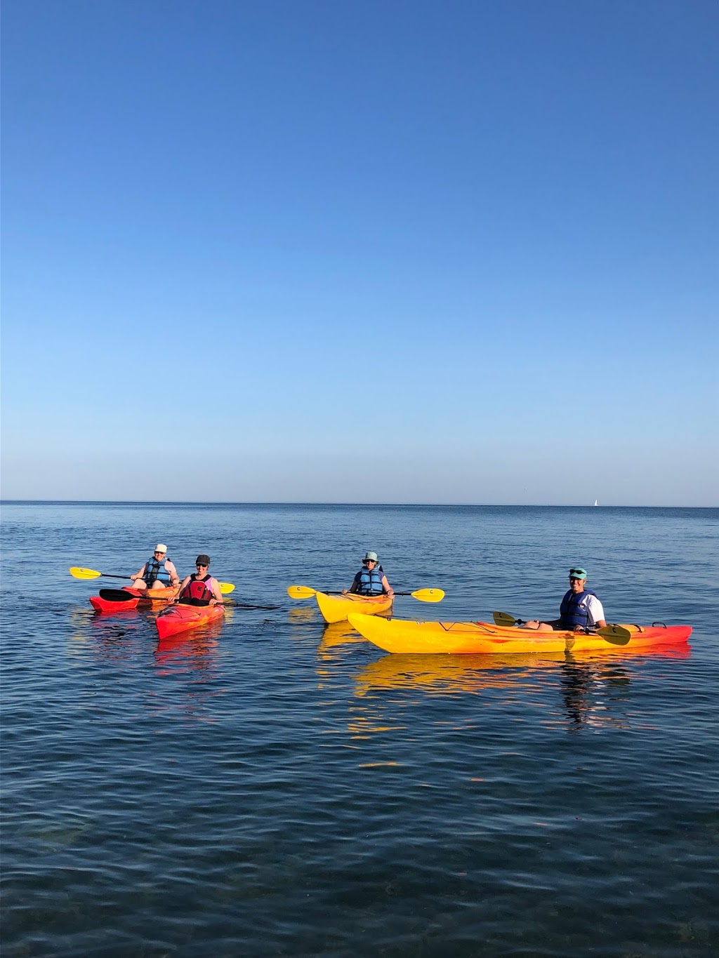 Toronto Beach Kayak | Kew Beach Ave, Toronto, ON M4E 1A5, Canada | Phone: (416) 629-6040