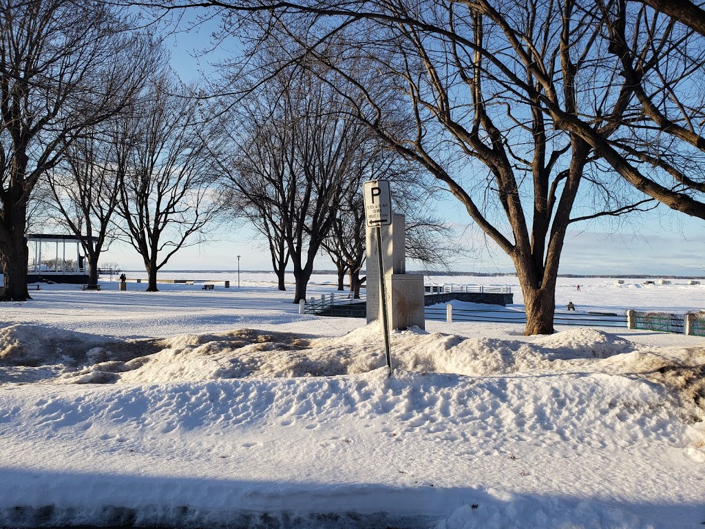 Parc Sauvé | Beauharnois, QC J6N 2S1, Canada