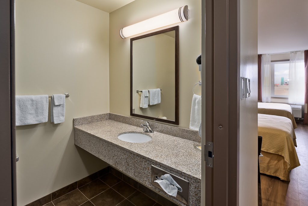 Quality Inn & Suites | 851 Main St, Winkler, MB R6W 0M7, Canada | Phone: (204) 325-4381