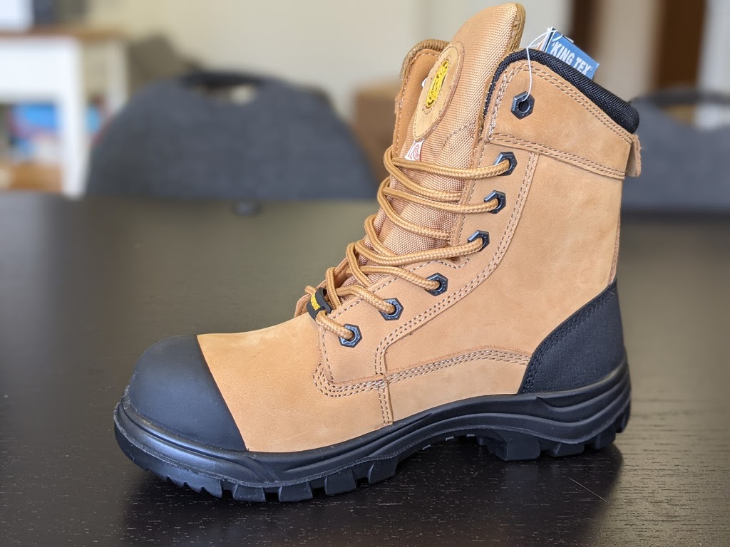 Top Safety Boots Toronto | 4548 Dufferin St Unit 101, North York, ON M3H 5R9, Canada | Phone: (289) 984-1218