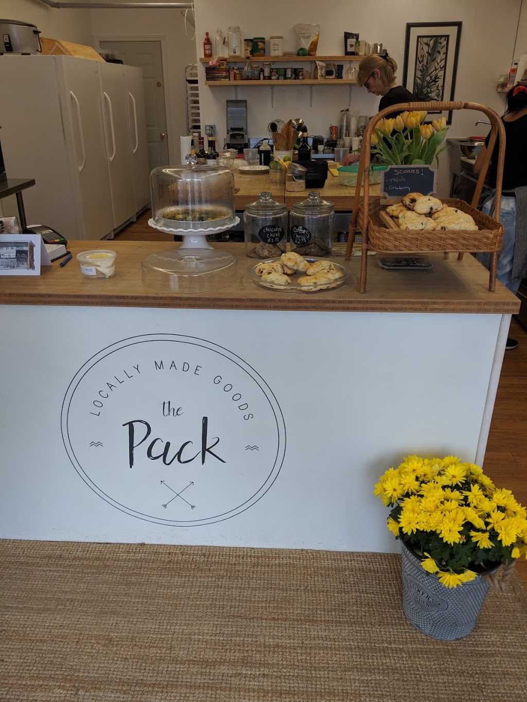 The Pack locallymadegood | 164 Napier St, Barrie, ON L4M 0A9, Canada | Phone: (705) 816-0007