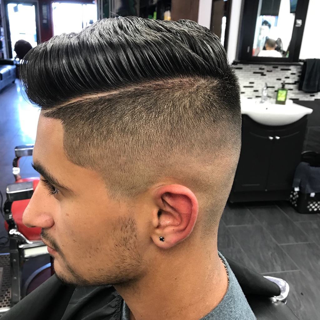 Bladez N Fadez | 55 Skyview Ranch Rd, Calgary, AB T3N 0G2, Canada | Phone: (403) 474-2471