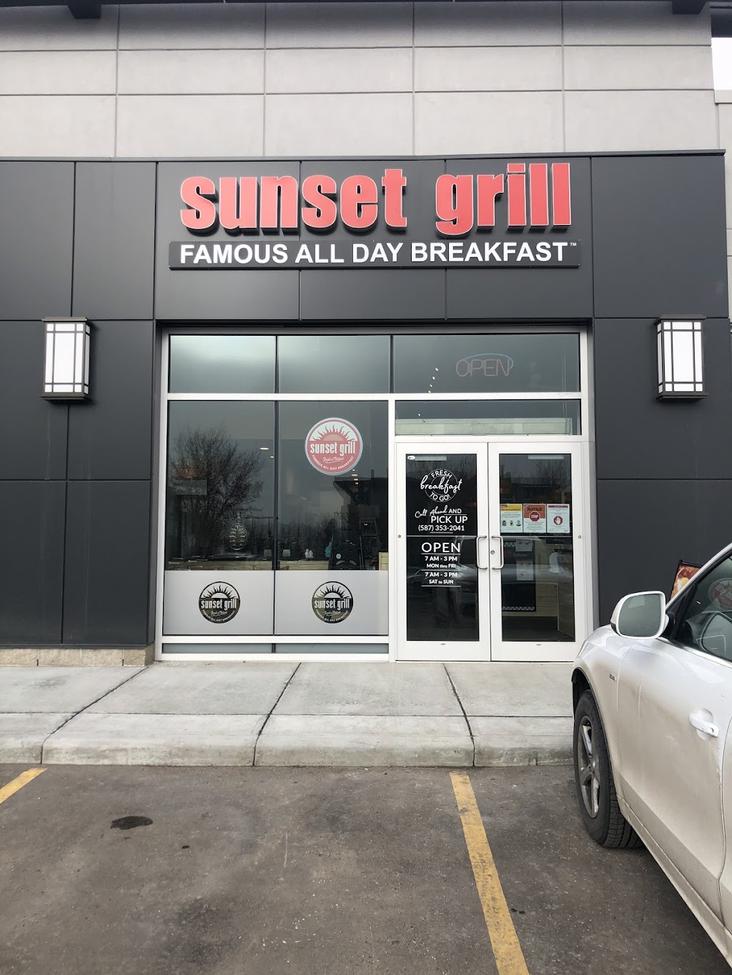 Sunset Grill | 333 96 Ave NE #7160, Calgary, AB T3K 2R3, Canada | Phone: (587) 353-2041