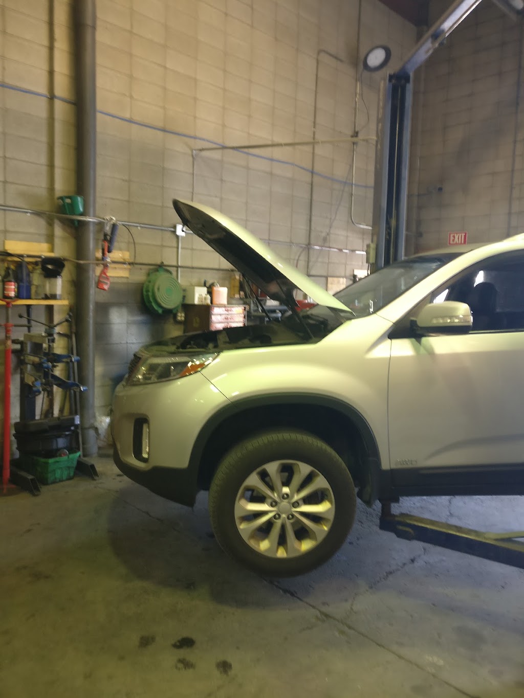 Babil Auto Repair | 8638 126 Ave NW, Edmonton, AB T5B 1G9, Canada | Phone: (780) 266-8642