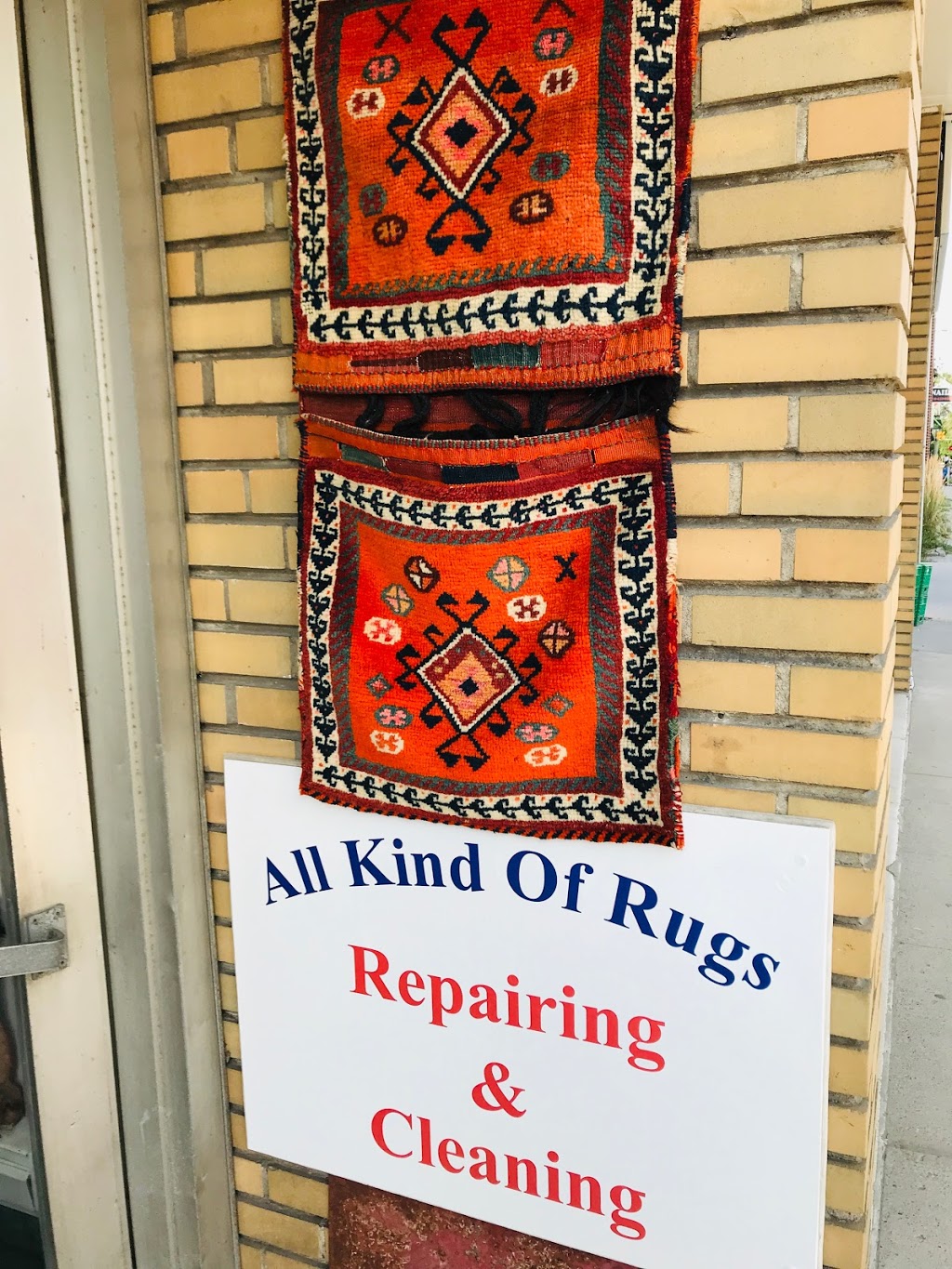 Medallion rug services | 822 Eglinton Ave E, East York, ON M4G 2L1, Canada | Phone: (416) 836-2220