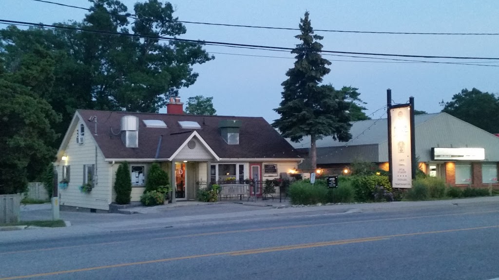 Fine-A-Restaurant | 42 Ontario St S, Grand Bend, ON N0M 1T0, Canada | Phone: (519) 238-6224