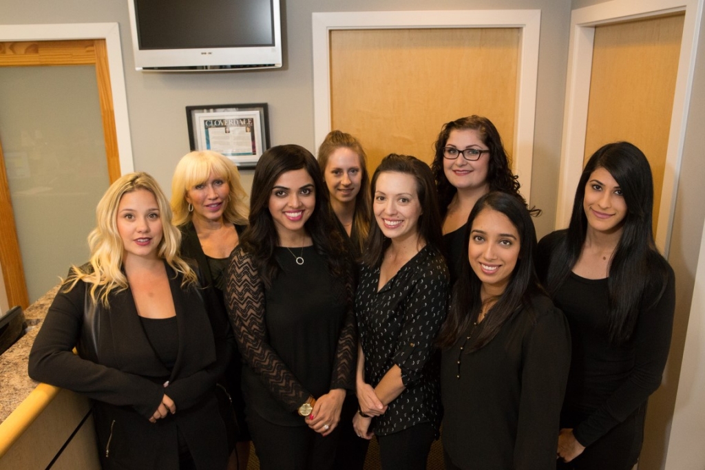 Cloverdale Crossing Dental Clinic - Cloverdale Surrey Dentists | 17685 64 Ave #835, Surrey, BC V3S 1Z2, Canada | Phone: (778) 571-0800