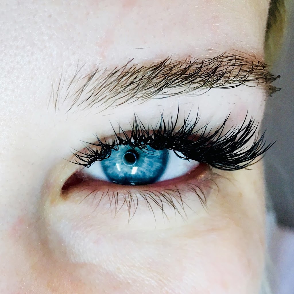 Fair Maven Lash Studio | 11 Dynes St, Red Deer, AB T4R 3C3, Canada | Phone: (403) 352-8757