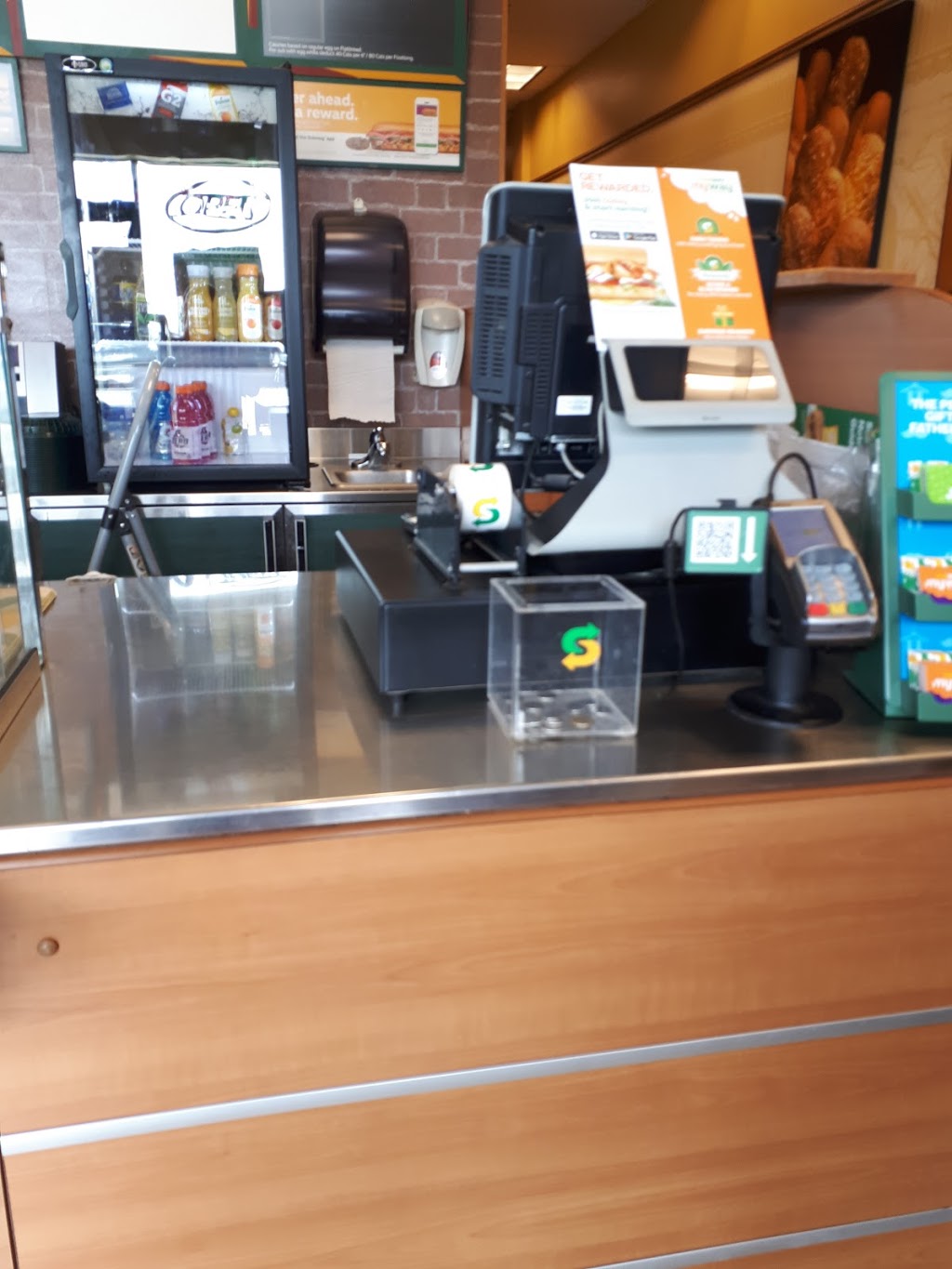 Subway | 121 Highway #20, Fonthill, ON L0S 1E0, Canada | Phone: (905) 892-9694