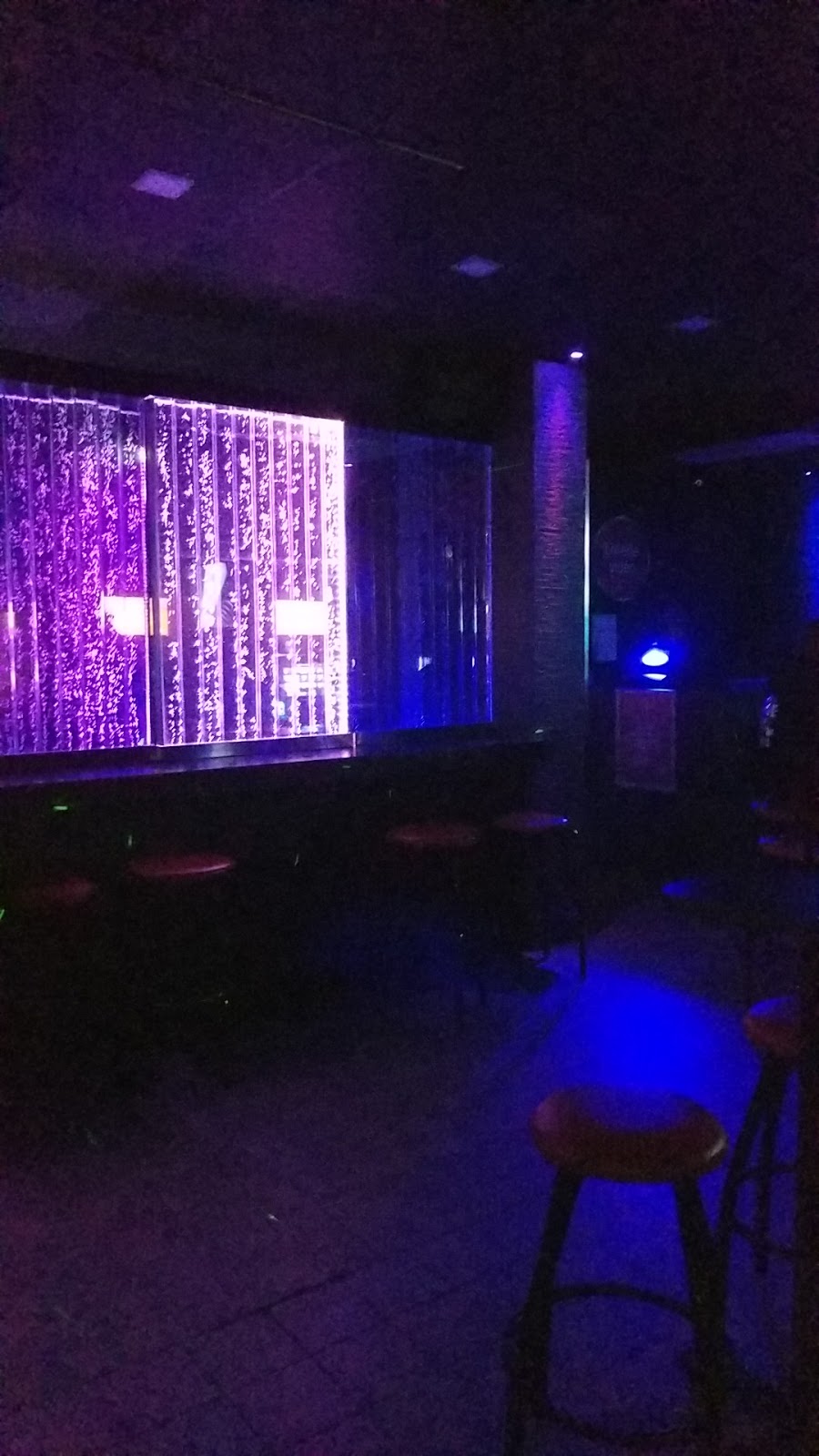 Le P’tit Bar - LE Spot en ville | Roberval, QC G8H 1Z6, Canada | Phone: (418) 275-2306