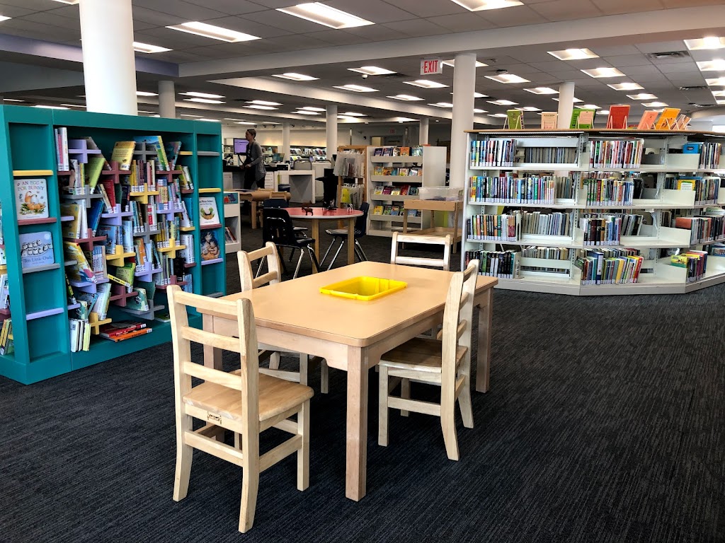 Forest Lawn Library | 4807 8 Ave SE, Calgary, AB T2A 4M1, Canada | Phone: (403) 260-2600