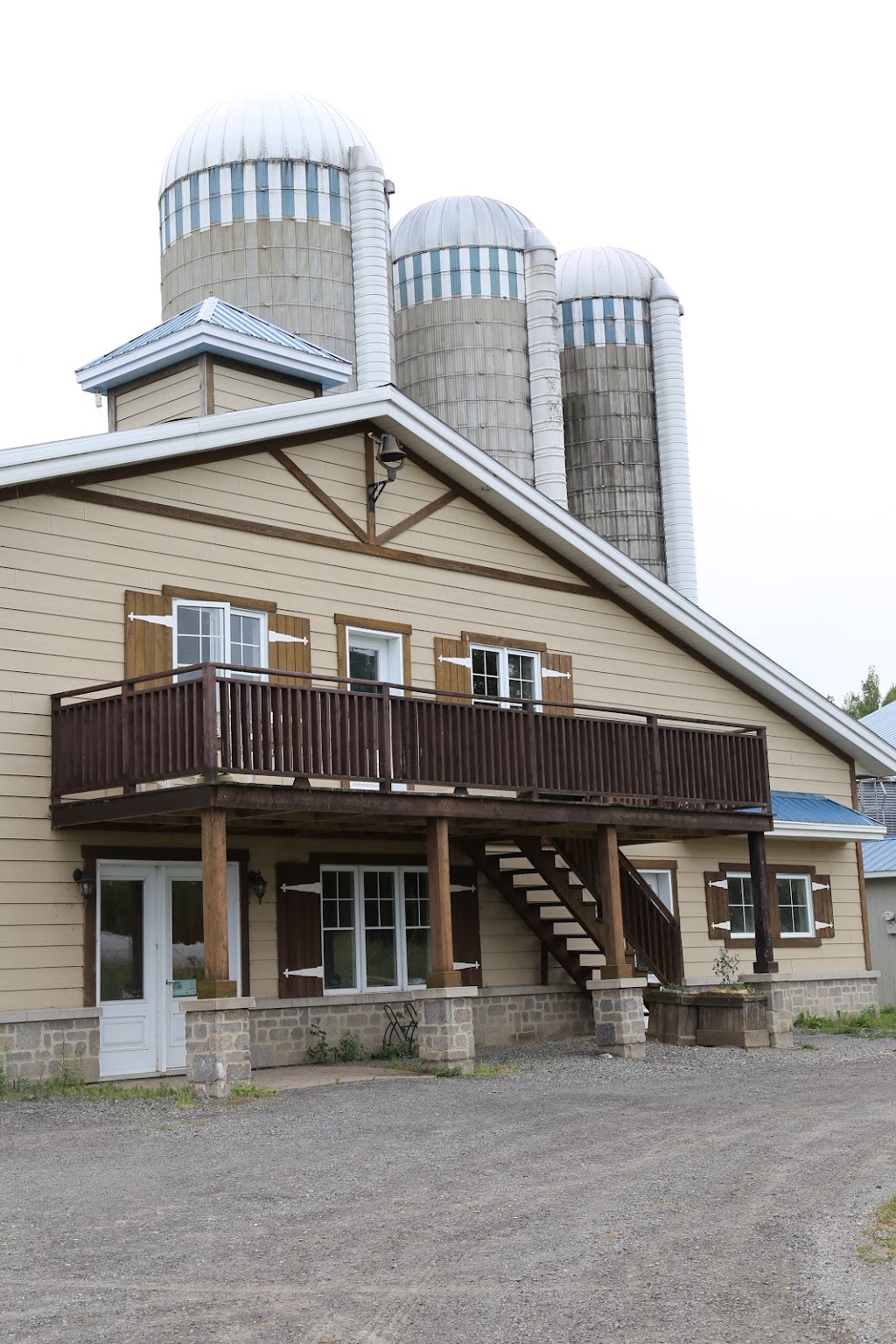 Ferme GeoBastien | 216 Chem. de la Plaine, Sainte-Anne-des-Plaines, QC J0N 1H0, Canada | Phone: (450) 838-8424